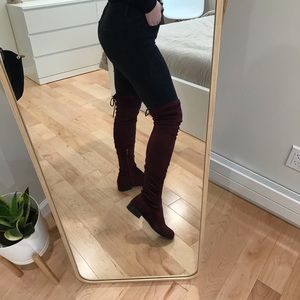FLASH SALE 🎉 Knee High Burgundy Boots!